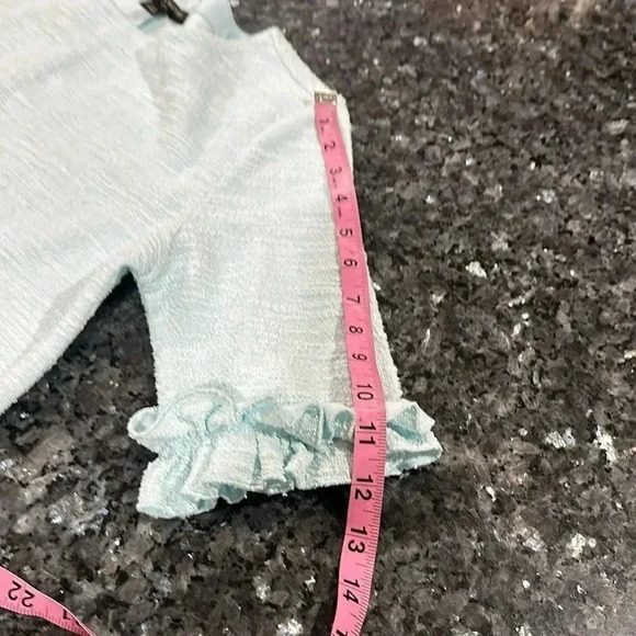 BANANA REPUBLIC Boucle Ruffle Cuff Top - Picture 10 of 10